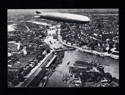 Zeppelin LZ 127  - Über Stettin  (BE-2-329)
