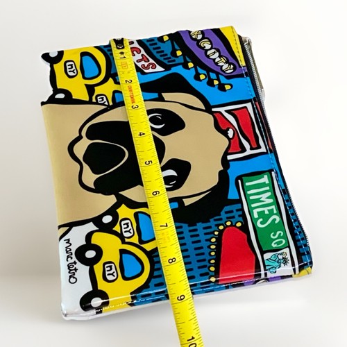 MARC TETRO COSMETIC ACCESSORY BAG PUG NEW YORK TIME SQUARE WITH KEY CHAIN RING - Picture 9 of 10