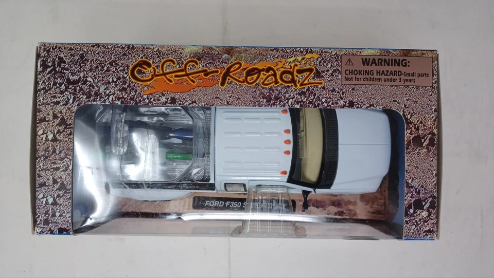 Новый Ray Off-Roadz Ford F350 Super Duty с 2 мотоциклами 1:32 литой - Изображение 4 из 4