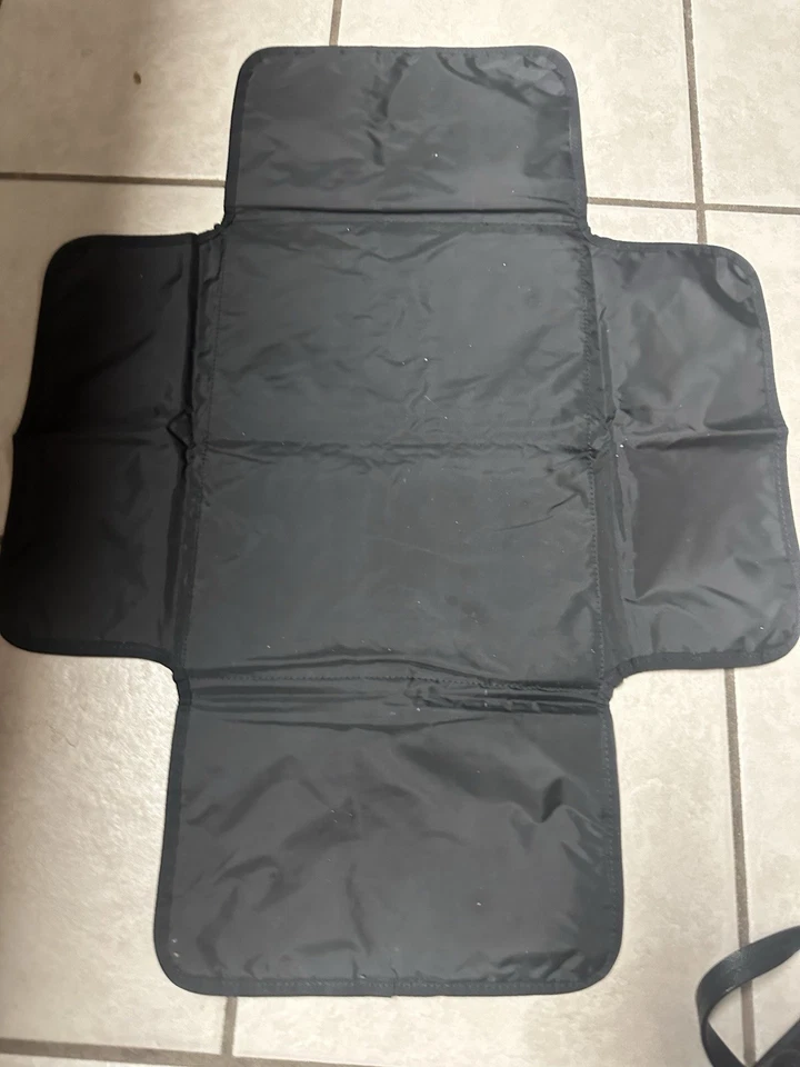 Kate Spade New York Black Nylon Diaper Bag & Changing Pad Black Large - Image 3 of 4