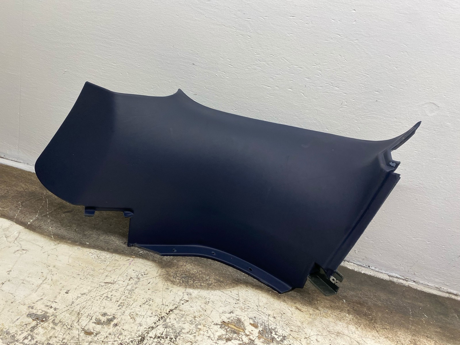 2010-2020 BENTLEY MULSANNE OEM REAR RIGHT PASSENGER TRUNK D PILLAR TRMI PANEL