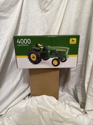 ERTL John Deere 4000 Low Profile Diesel  Two Cylinder Club 1/16 NIB TAPE UNCUT