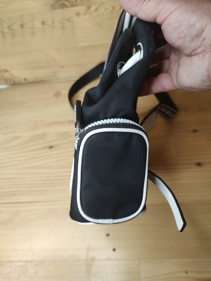 Mochila Michael Kors Usada Foto 3 de 4