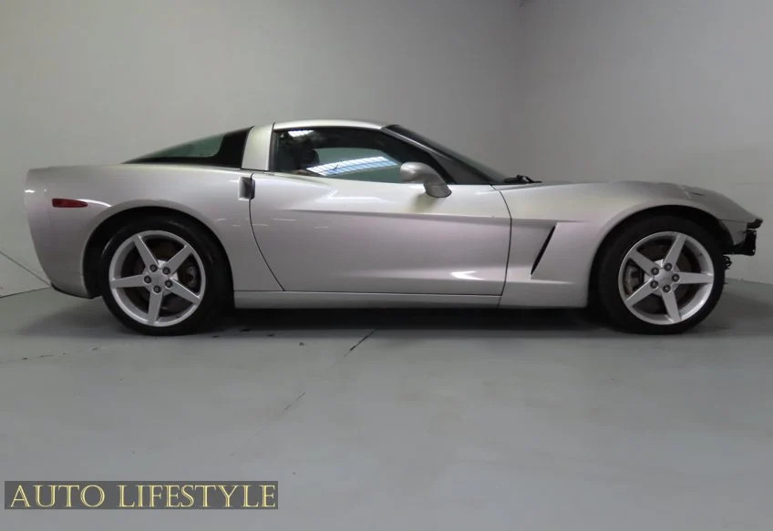 2005 - Chevrolet Corvette   | C6 Corvette Photo 9