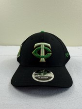 Men's New Era Minnesota Twins Black 2026 St. Patrick's Day 39THIRTY L/XL