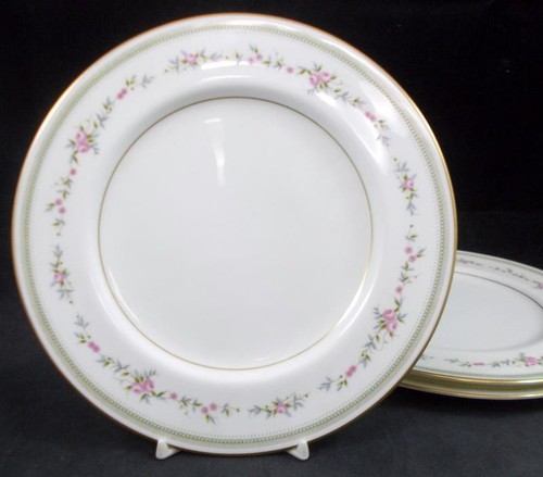 Mikasa Millbrooke Lot of 3 Salad Plates 103