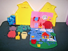 1998 BLUES CLUES PLAYHOUSE SPONGE FLEECE/FELT PLAY SET CASE LOADED VIACOM