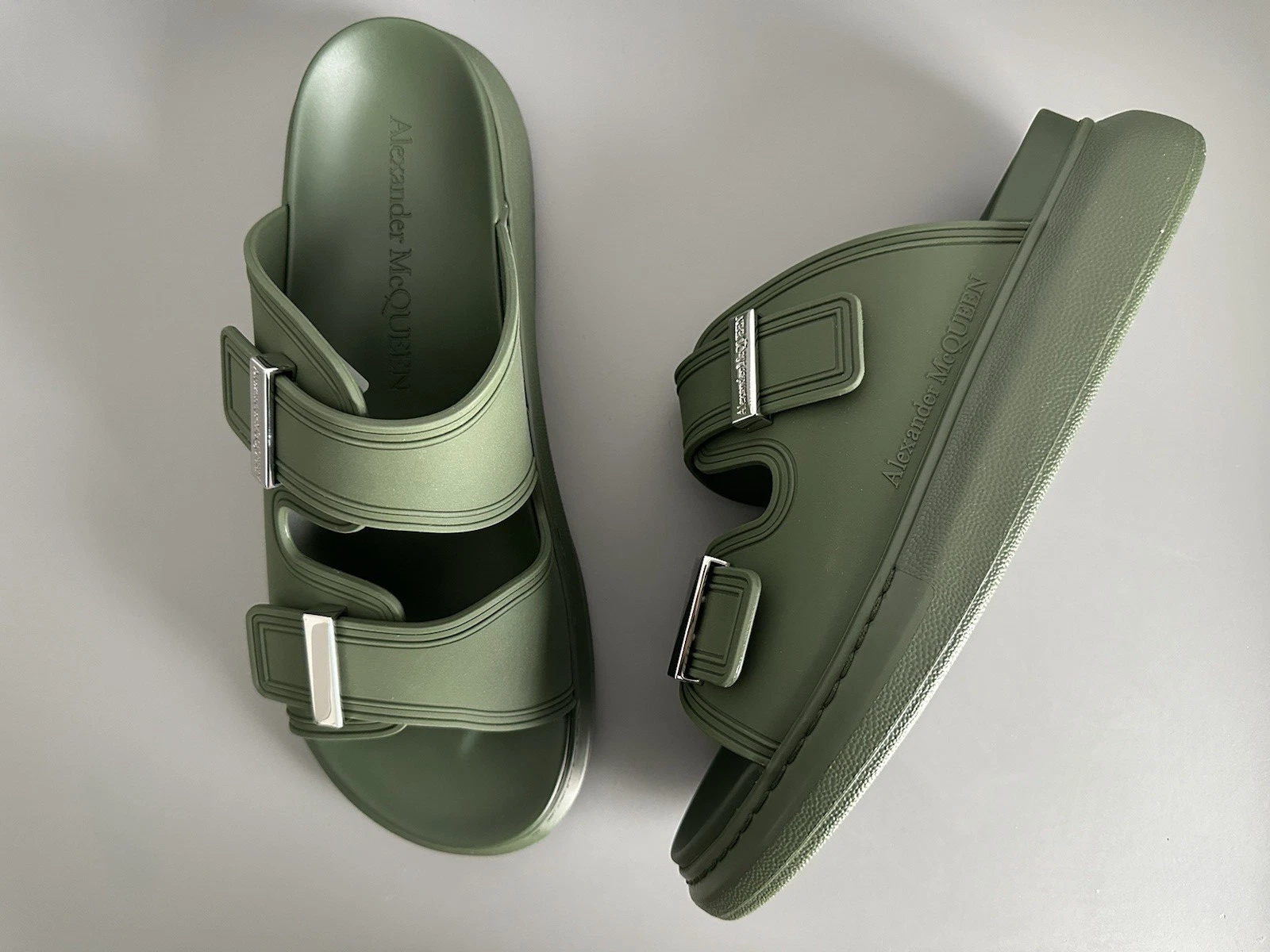 Alexander Mcqueen sandali ibridi fibbia slide verde UK 8 US 8 5 pantofole 7083G
