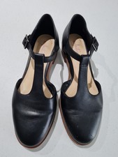 Clarks Taylor Palm T-bar shoes Size 4.5 