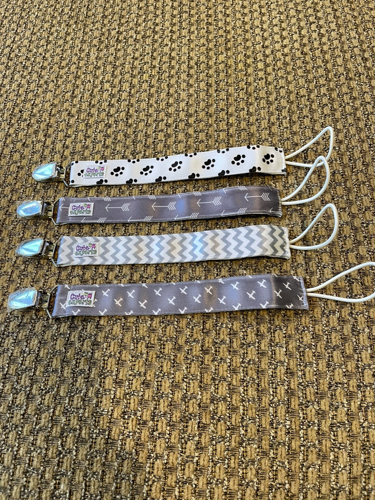 Cute Experts Set Of 4 Boys Pacifier Clips eBay