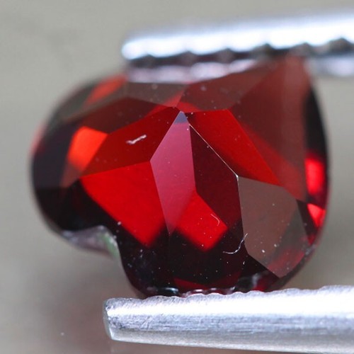 1.92C NATURAL REDDISH PURPLE NATURAL RHODOLITE GARNET HEART CUT LOOSE GEMSTONES - Picture 3 of 6