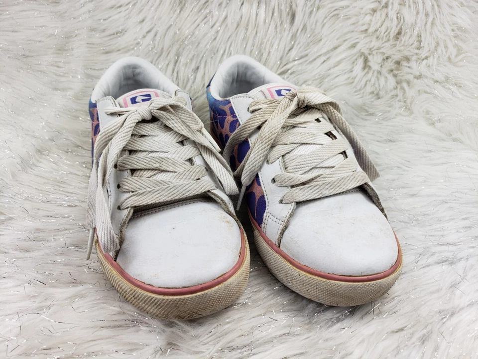 GLOBE Cáliz Púrpura Flores Gamuza Zapatos de Skate para Mujer Talla US 7.5 EUR 38.5 Foto 2 de 4