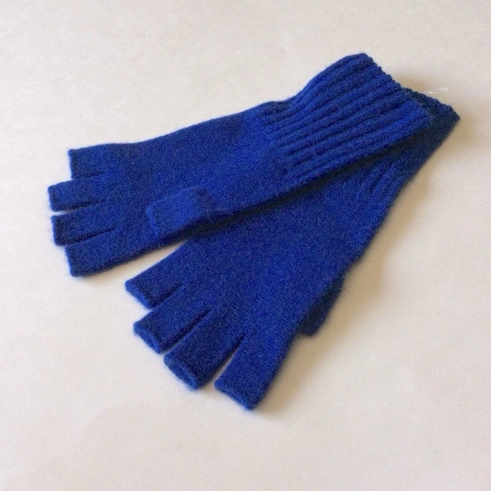 NORDSTROM WOMENS CASHMERE FINGERLESS GLOVES IN BLUE OS NWOT