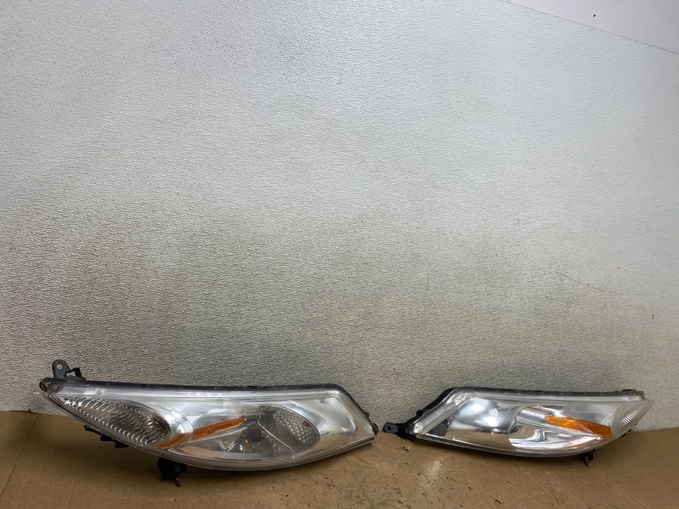 Faros intermitentes halógenos izquierdo+derecho Nissan Juke 2011-2014 OEM V0680 DW Foto 3 de 4