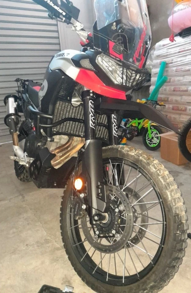 Kit Distanziale Parafango Alto Polisport Sm Line Rally Aprilia Tuareg 660 21/24 - Immagine 2 di 4