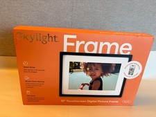 Skylight Frame 10" Touchscreen Digital Photo Frame - Black New