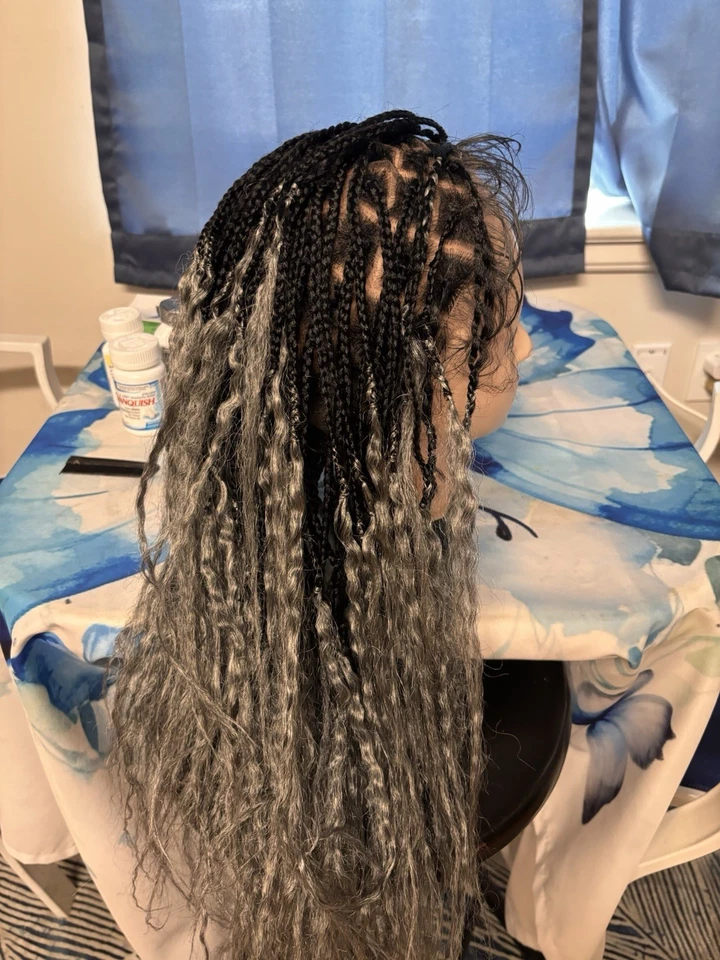 Peluca Ombré negra/gris Foto 2 de 4