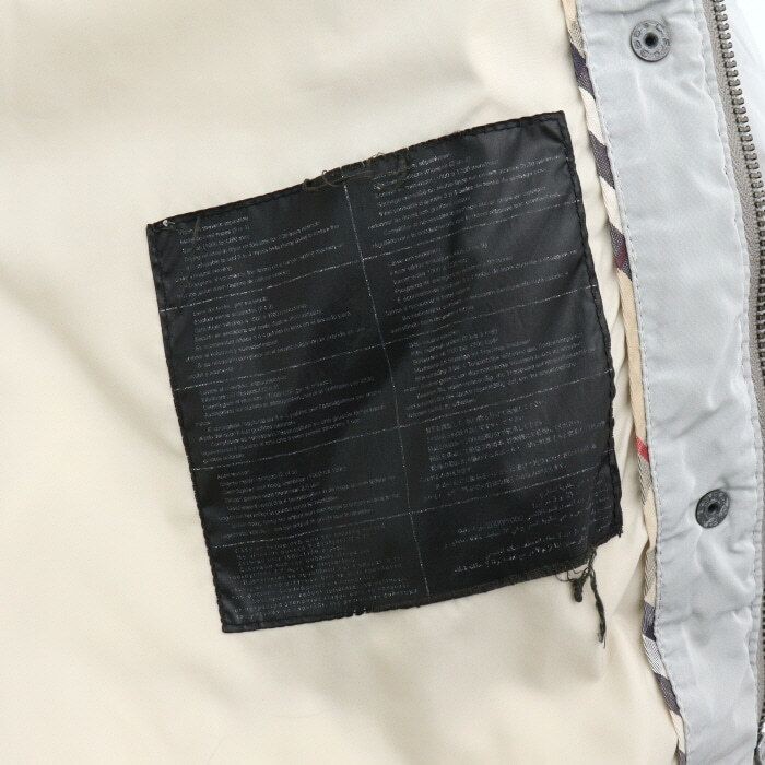 Burberry Junior Padding Jacket aa42277 152564701 - image 6