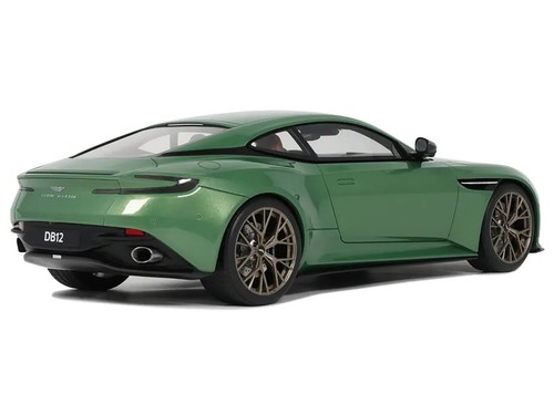 2023 Aston Martin DB12 grün 1/18 Modellauto von GT Spirit GT466 - Bild 5 von 6