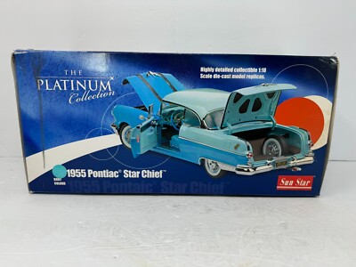 Sun Star 1955 Pontiac Star Chief Hard Top Platinum Collection 1:18