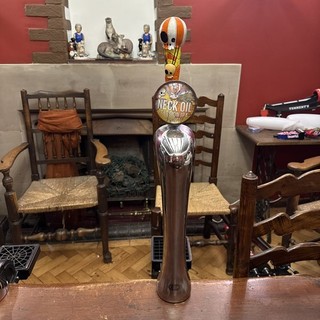 RARE Chrome ‘BEAVERTOWN’ Beer Pump/font/tap mancave pub