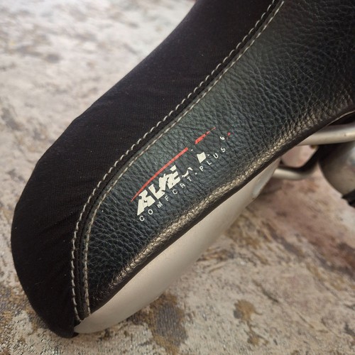 Velo Avenir Fahrradsattel Fahrradsitz Comfort Plus schwarz mit *defekt* Sattelstütze - Bild 2 von 13