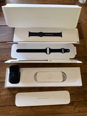 Apple Watch Series 8 (GPS) 45mm Alu mit Sportarmband Midnight in OVP