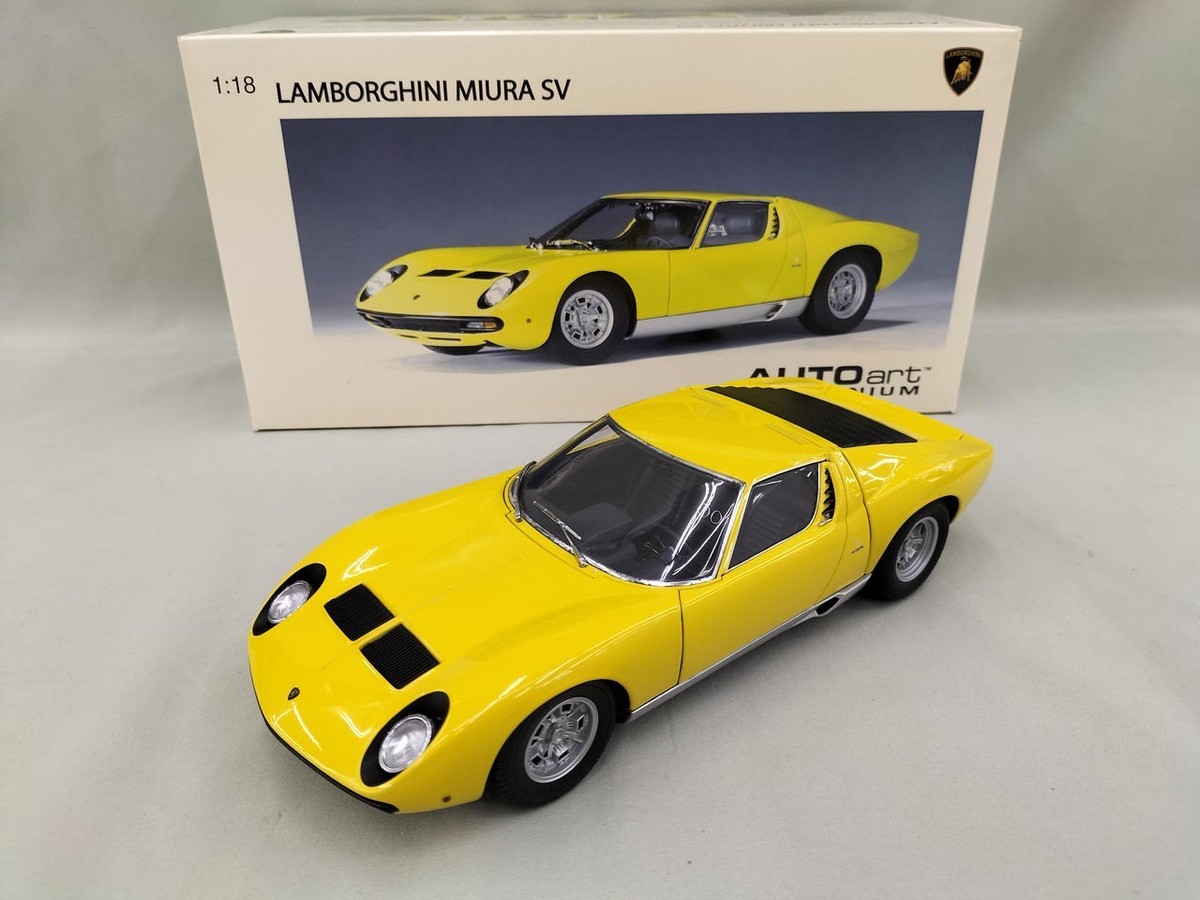AUTOart Millennium 1/18 Lamborghini Miura SV (Yellow) Diecast