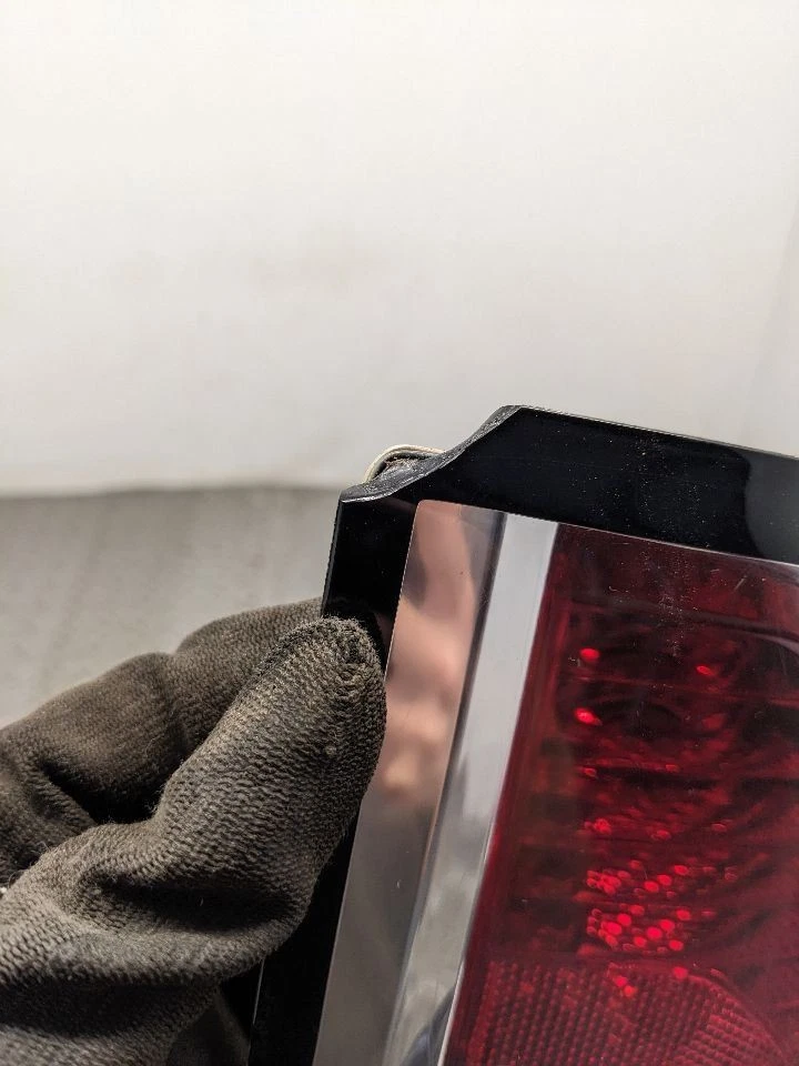 Passenger Right Tail Light Fits 15-22 CANYON 1176075 - Image 2 of 4