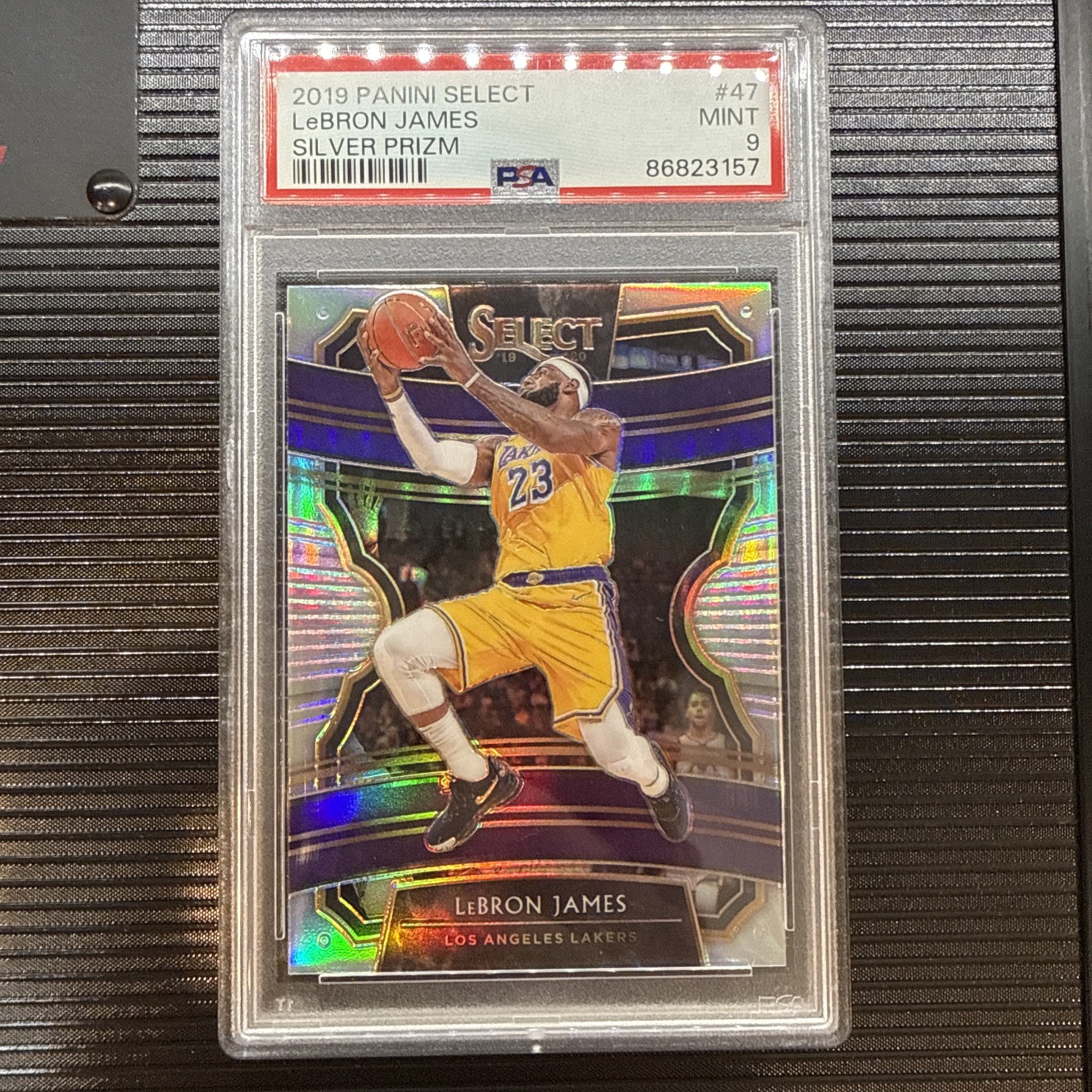 2019 PANINI SELECT #47 LEBRON JAMES SILVER PRIZMS CONCOURSE PSA 9