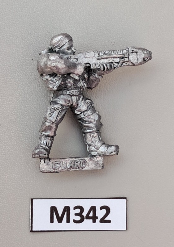 Imperial Guard Catachan with Plasma Gun GW - Metal (M342)