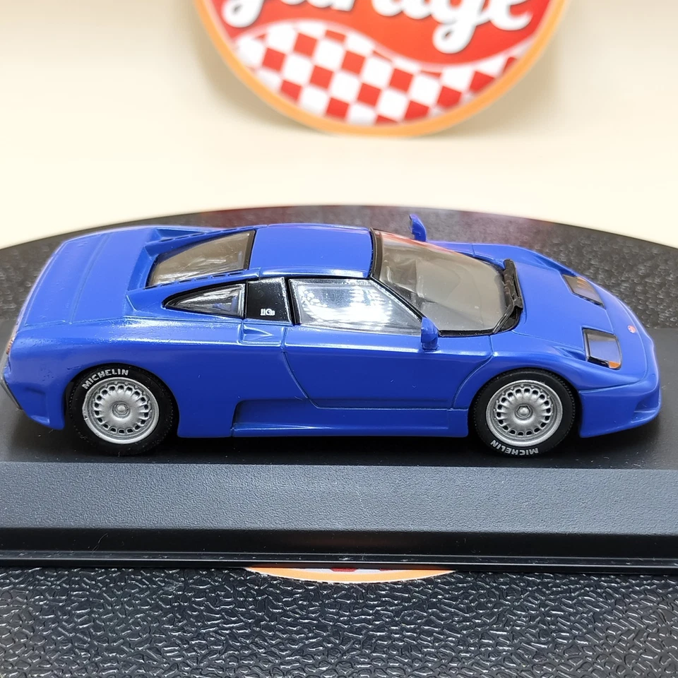 MINICHAMPS 1/43 Bugatti EB 110 blue 430102110 diecast model car - Image 4 of 4