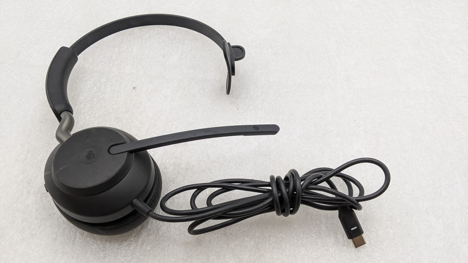 Jabra Evolve2 40 MS Wired Headphones ( One Earpad ) W/ FREE SHIPPING