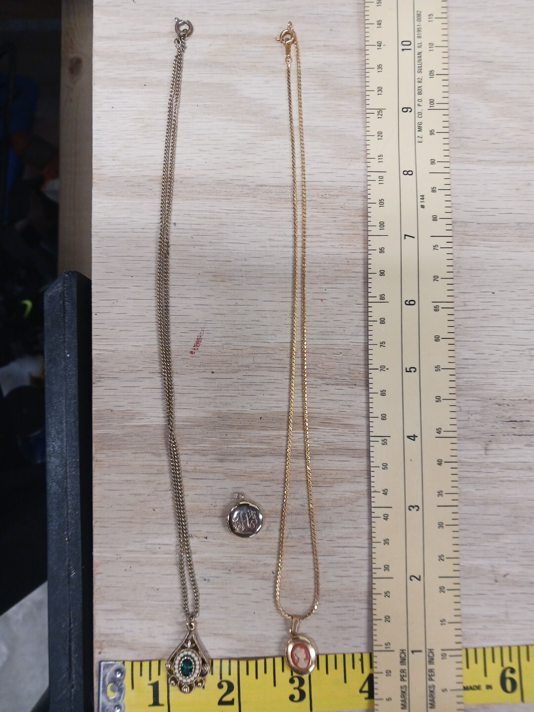 Picture 2 of 21