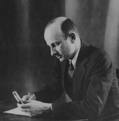 Dr Lewis R. Koller, a research engineer General Electric Company S Old Photo