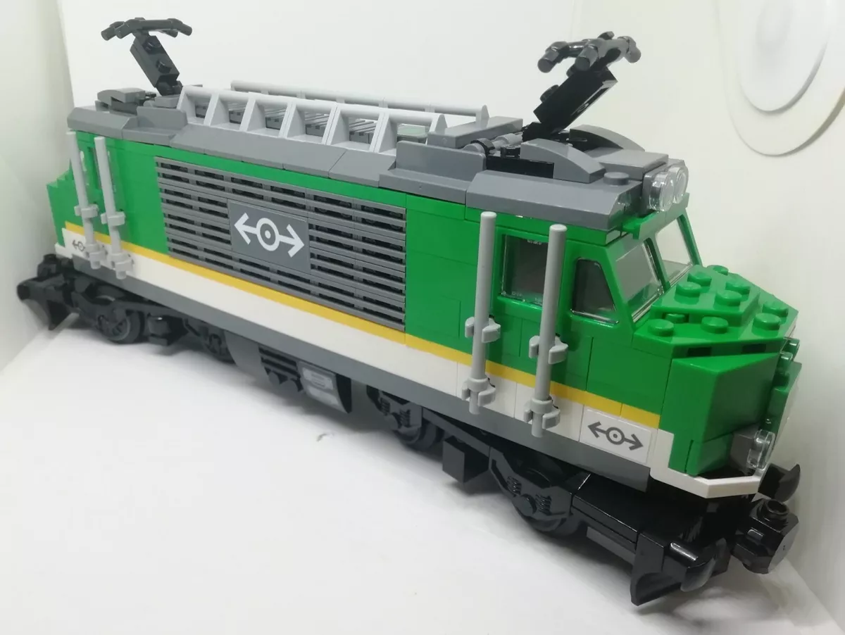 LEGO City Treno Merci 60198 Locomotiva verde con Powered Up - Nuova montata