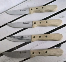 Lot of 4 Ranch House Stainless Steak Knives wood handle Vintage