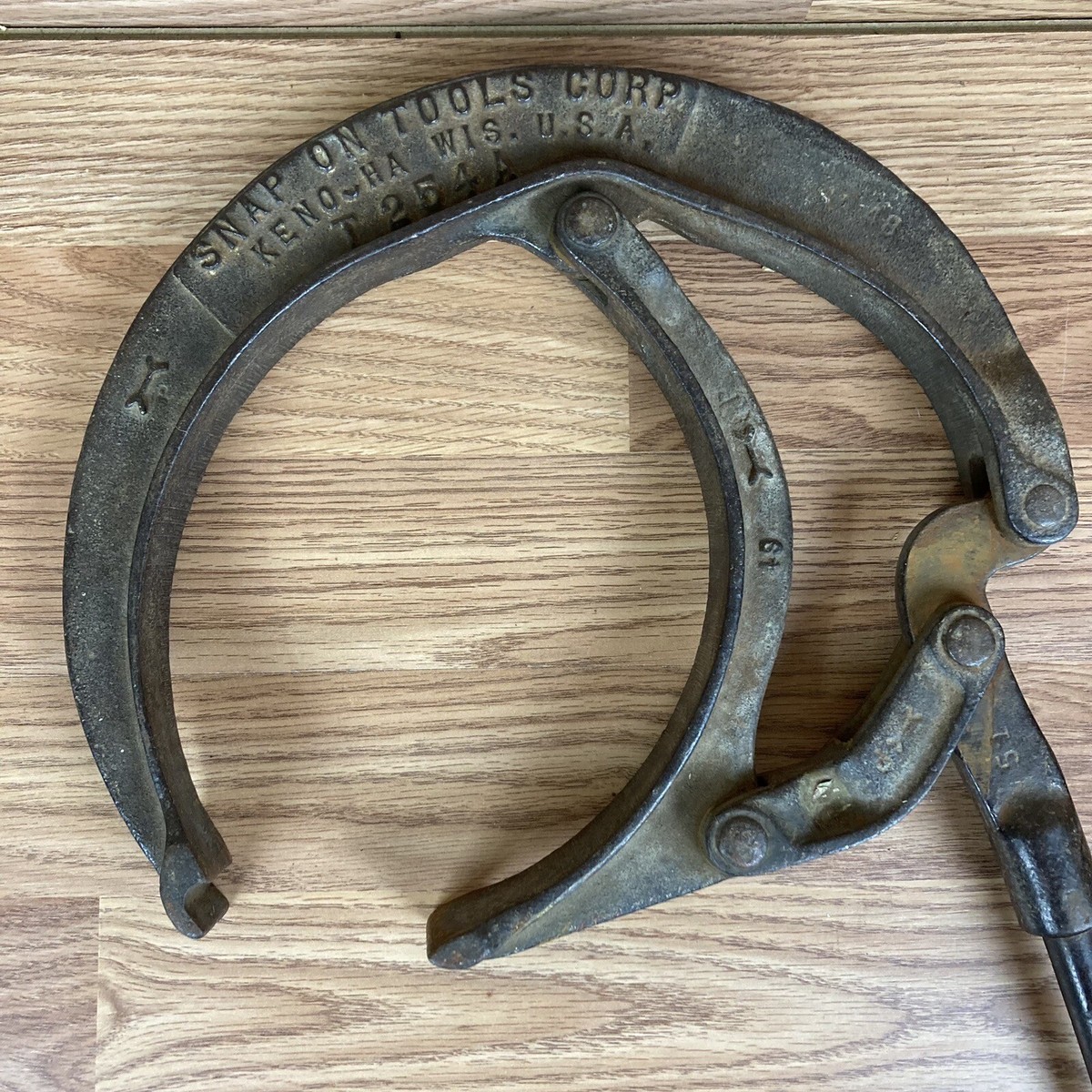 Vintage Snap On Tool Corp T254A Bead Breaker, Tire Removal Tool