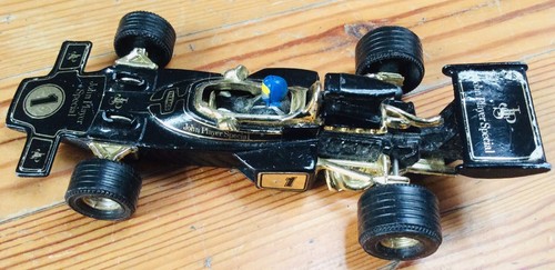 Corgi Whizzwheels John Player Special FI Racing Car Blck Scale1/6 Good condition - Picture 3 of 7
