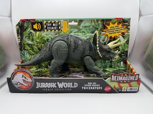 Buy Jurassic World Sound Strike Medium Tech Triceratops Online at Best Price in India