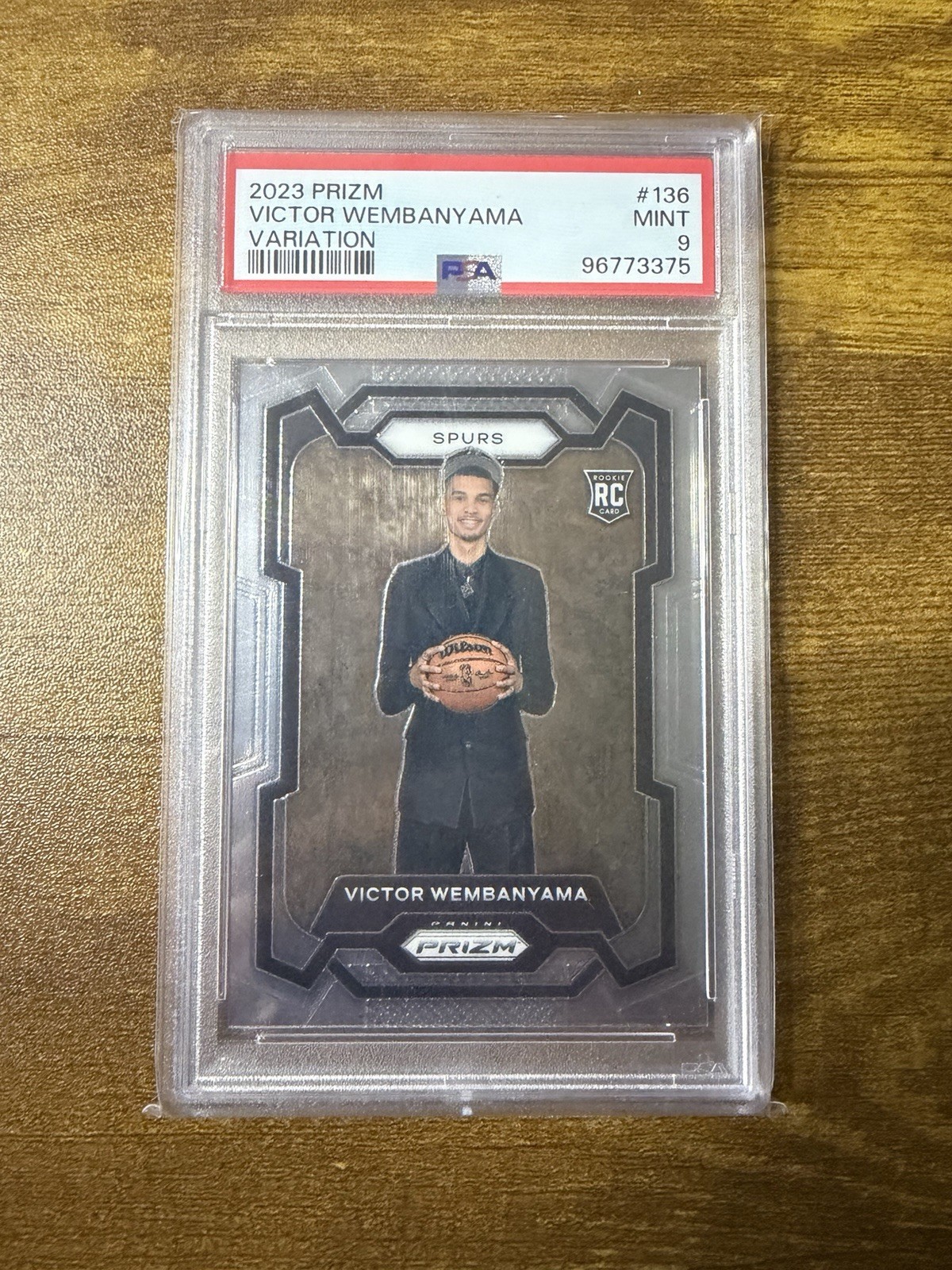 2023-24 Panini Prizm Victor Wembanyama Variation #136 PSA 9