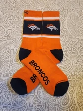 Denver Broncos For Bare Feet Unisex NFL Football Crew sock Size Men 9-11 