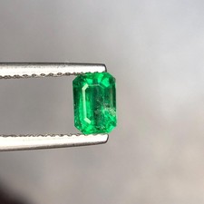 Natural Emerald 0.50 Cts 6x4 mm vivid Octagon Cut Loose Gemstone For Jewelry