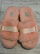 UGG Fluffita Women's Size 8 Pink Shearling Platform Slides Sandals