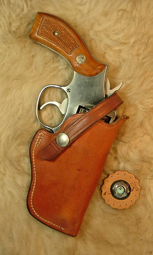 RARE 1970s VINTAGE GENUINE S&W #02 LEATHER HOLSTER FOR S&W MED K FRAME 3" BARREL