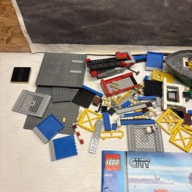LEGO 4645 City Harbor Ship Set Harbor Farm Line Ship (1 Mini Fig Missing & Box)