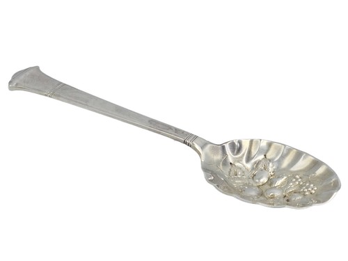 ANTIQUE 1923 TIFFANY & Co WINDHAM STERLING SILVER SPOON ~ 8.5" / 98g - Picture 19 of 21