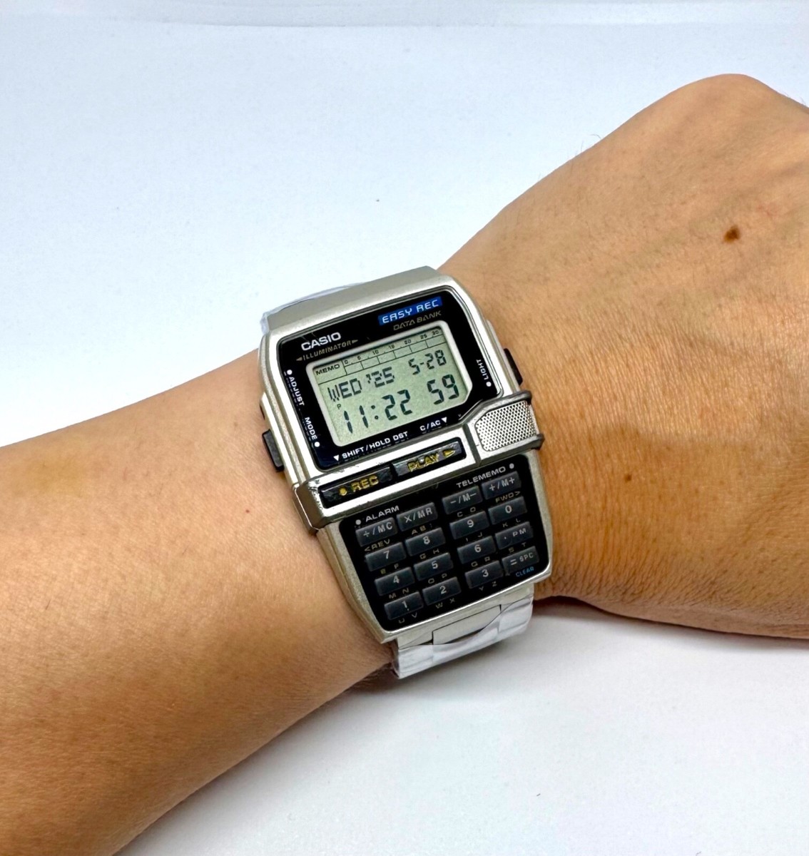 Casio DBC-V500 Easy Rec Databank Calculator Voice Recorder