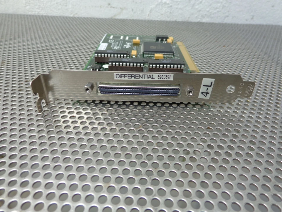 IBM 40H6593 Server Ultra 2 PCI Differential SCSI Controller Adapter Card 40H6595 - Image 3 of 4