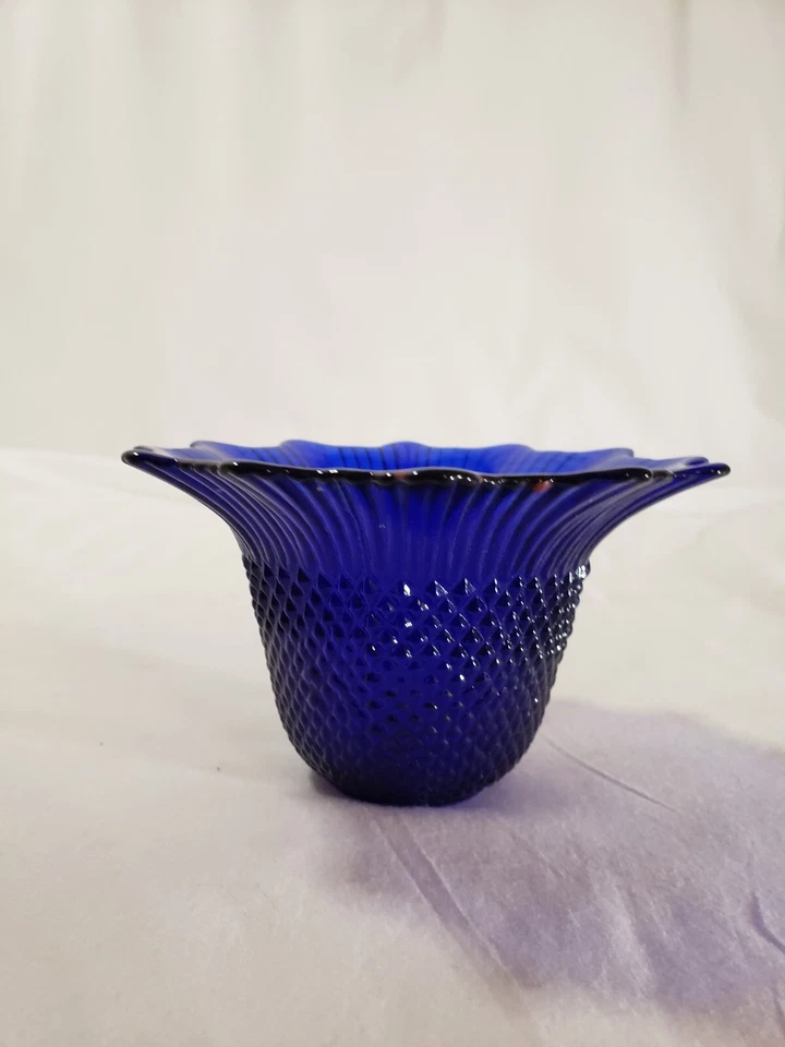 Florero con candelabro vintage azul cobalto Foto 3 de 4